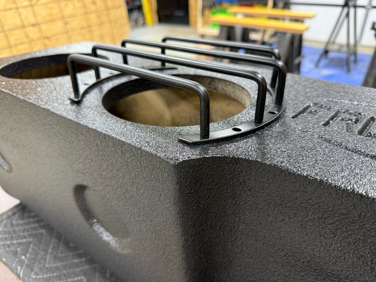 05-25 Nissan Frontier Crew Cab Ported 4-6.5” Subwoofer Enclosure