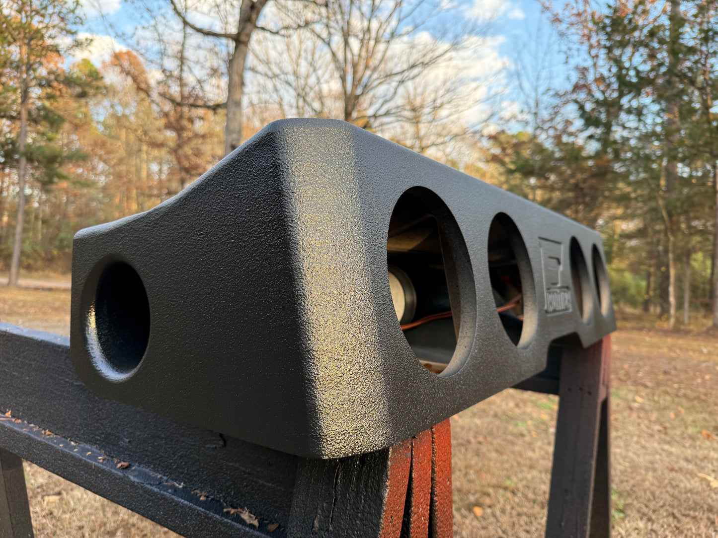 05-25 Nissan Frontier Crew Cab Ported 4-8” Subwoofer Enclosure (Oversized)