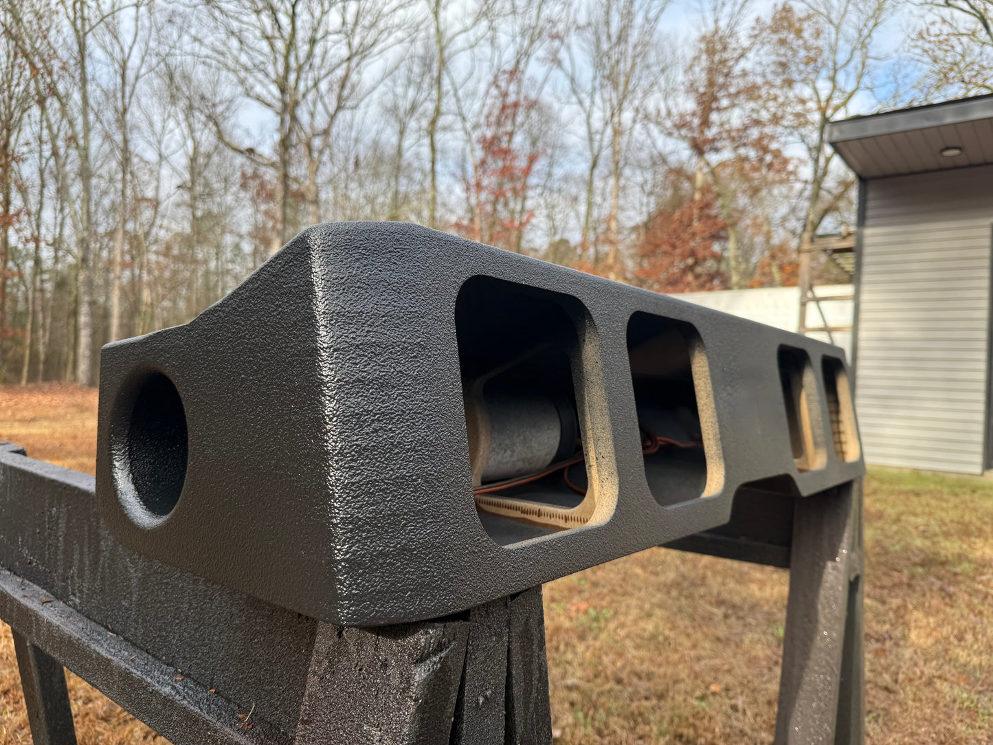 05-25 Nissan Frontier Crew Cab 4-8” Kicker L7S Subwoofer box