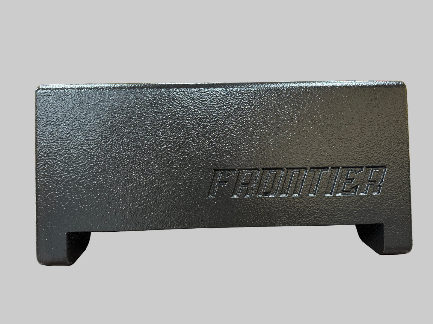 05-25 Nissan Frontier Crew Cab Single 10” Sealed Down Fire Subwoofer Enclosure ( 9 5/8” Hole )